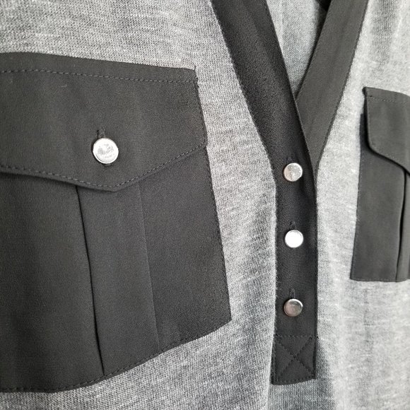 New Directions Button Down 2-Pocket Blouse w/ Yoke - Picture 8 of 13